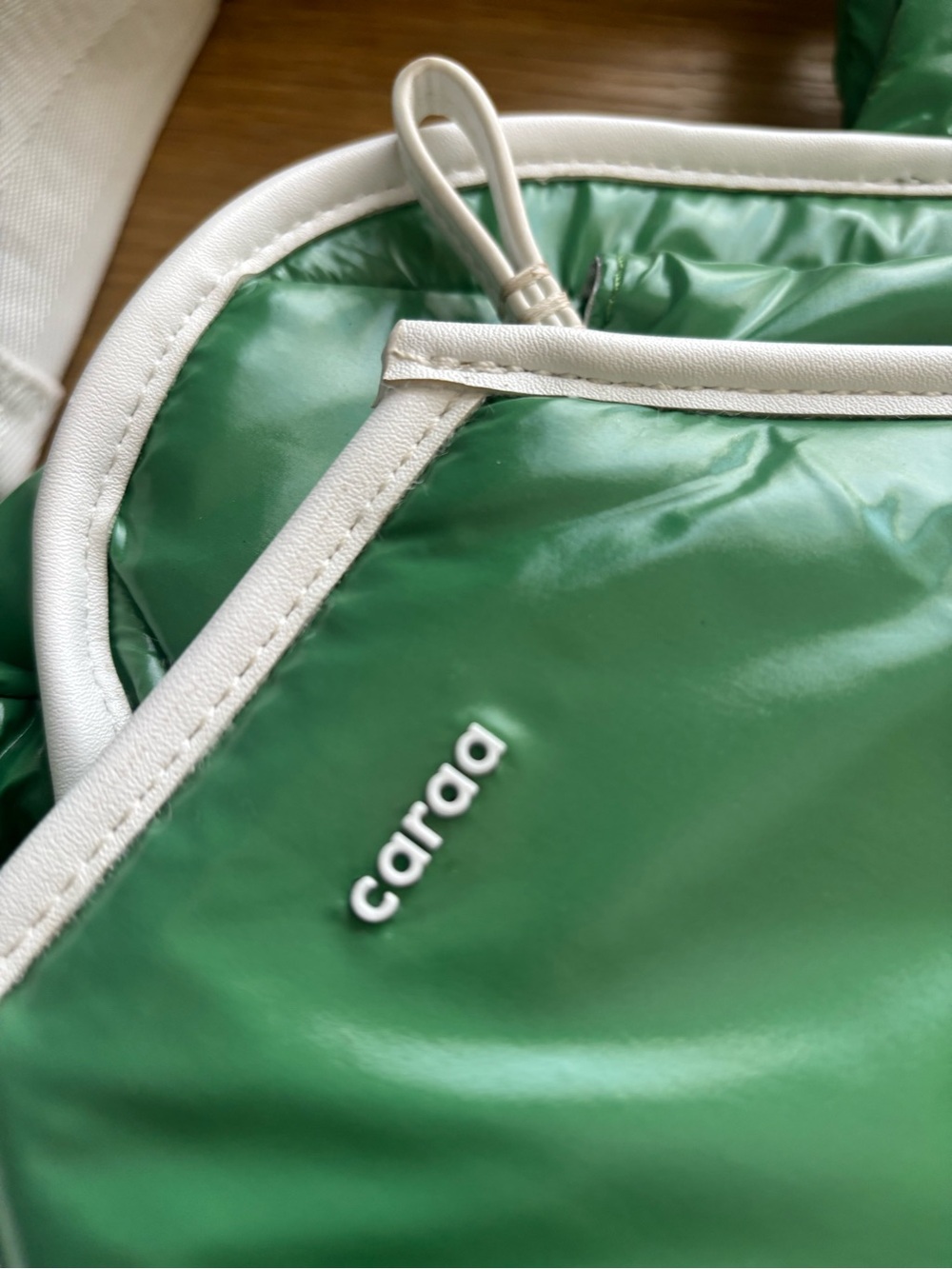 Caraa Green Nylon Tennis/gym bag - Picture 4 of 6
